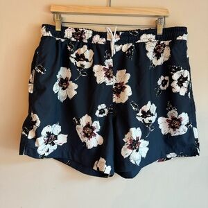 Abercrombie & Fitch 5inch relaxed fit navy floral print swim shorts Size XL